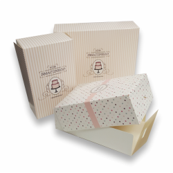 Małe pudełko cukiernicze w paski 125x210x70 mm 